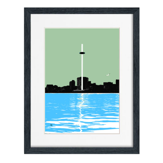 Brighton i360 Art Print -Green
